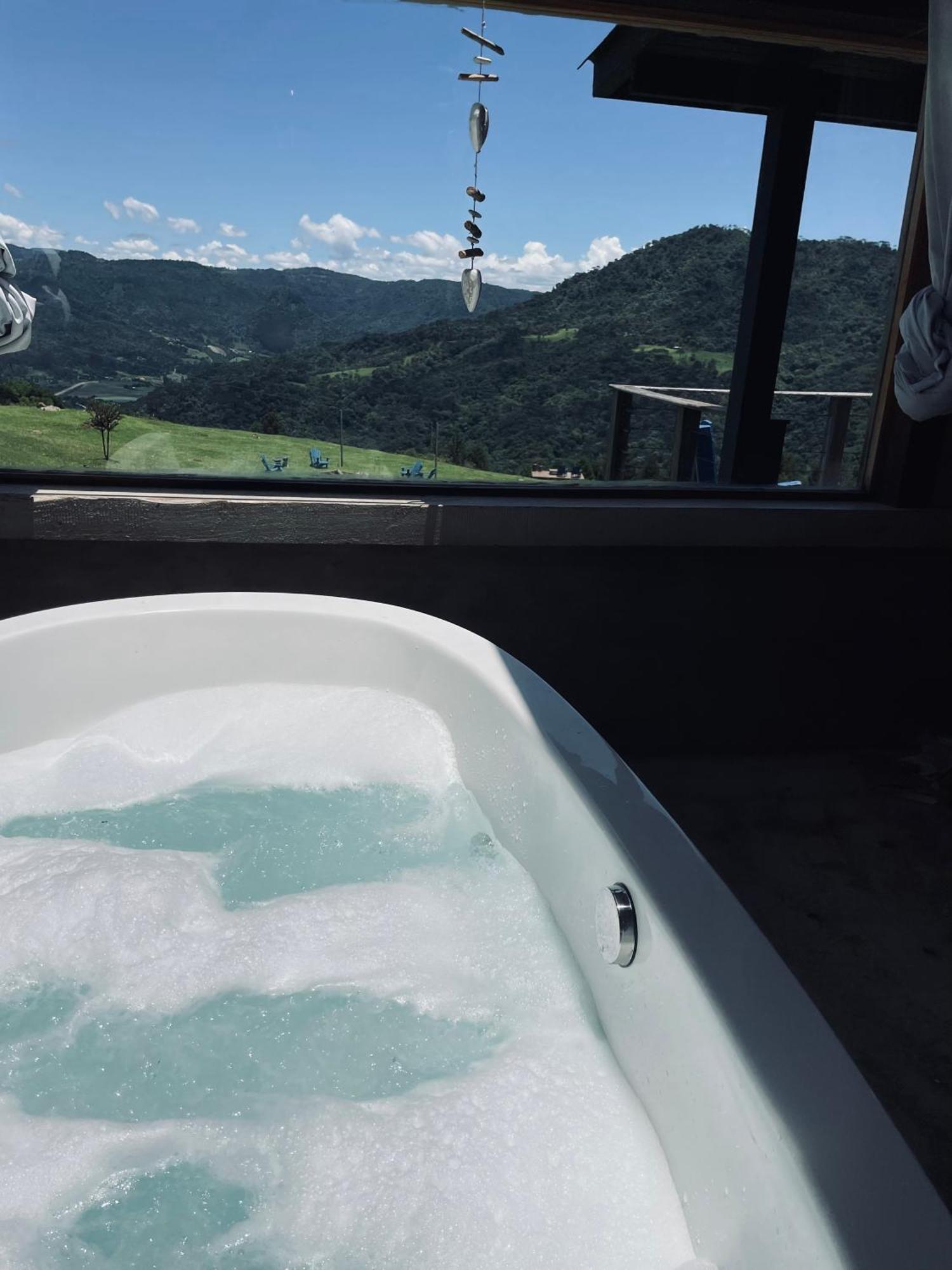 Pousada Colina Dos Ventos - Cabana Monte! อูรูบิซิ ภายนอก รูปภาพ